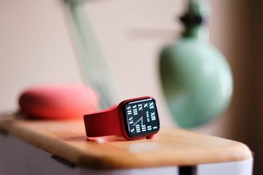 L'Apple Watch Series 7 recevra des écrans plats et des bords