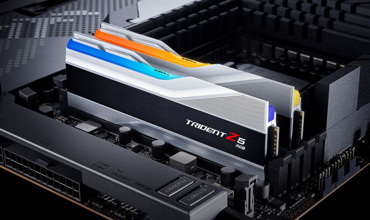 G.Skill presenta Trident Z5 RGB DDR5-6600 Kit di memoria a bassa latenza da 32 GB CL34