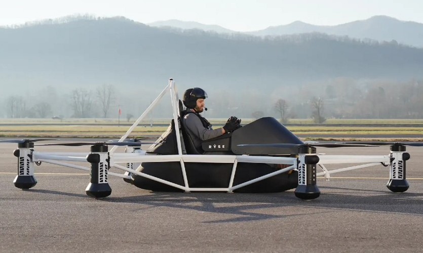 Drone de assento único eVTOL Ryse Aerotech passou nos testes tripulados