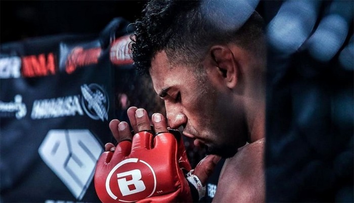 Douglas Lima se manifestou após a derrota