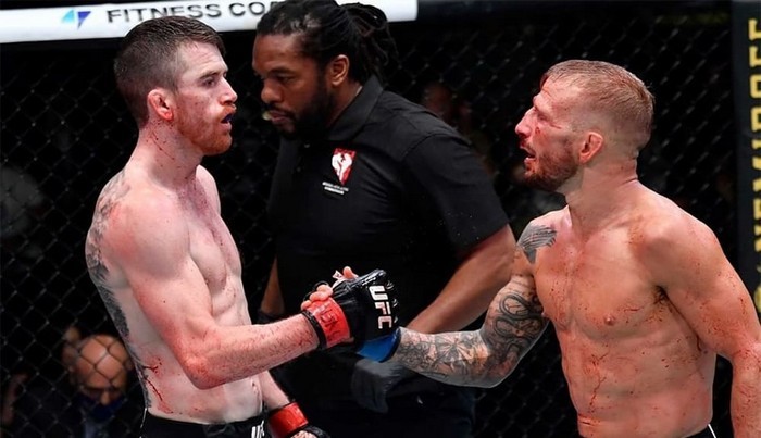 Corey Sandhagen faz uma declaração após perder para T.J. Dillashaw