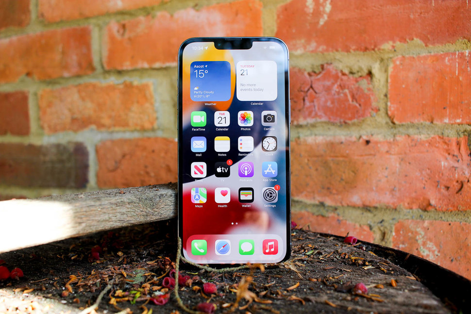Apple interrompe la vendita di quattro modelli di iPhone, incluso iPhone 13 Pro