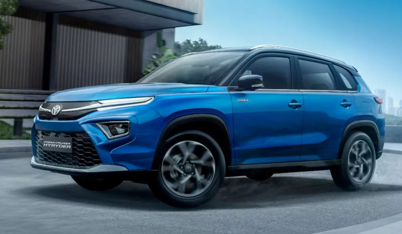 Il nuovo crossover Toyota HyRyder ha mostrato nel primo rendering fotografico