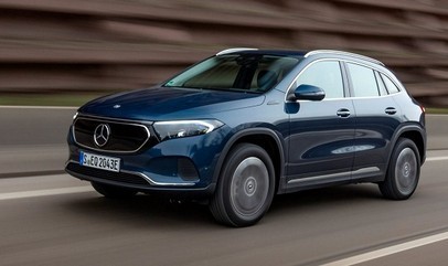 Mercedes-Benz EQA 전기 자동차의 두 가지 사 륜구동 변형 발표