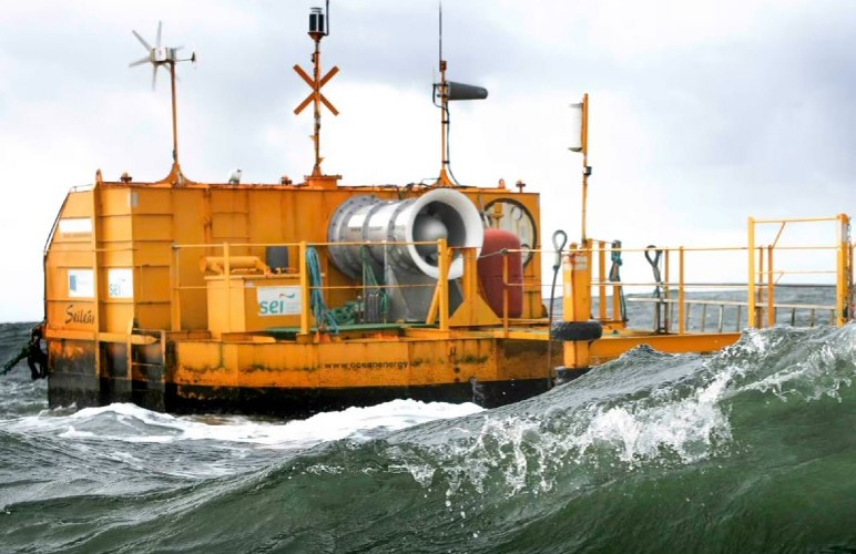 Un générateur d'énergie houlomotrice géant de 2,5 MW sera construit au large des côtes écossaises