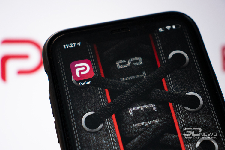 A escandalosa rede social Parler foi autorizada a retornar à Google Play Store