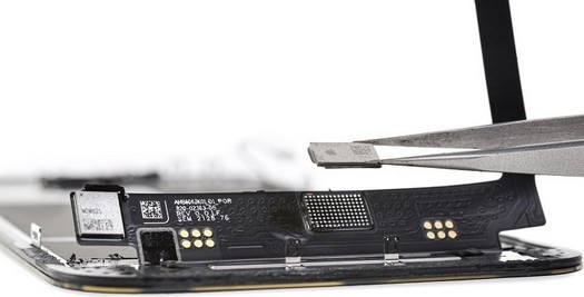 Apple a promis de donner la possibilité de changer d'affichage dans l'iPhone 13 sans perdre Face ID en dehors des services officiels
