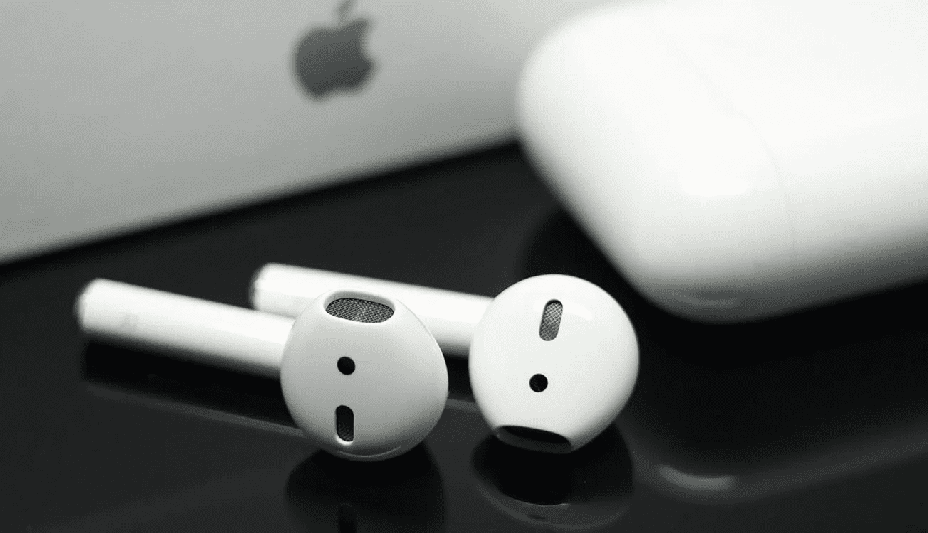 Appleは手頃な価格のAirPods Liteヘッドフォンを準備しています