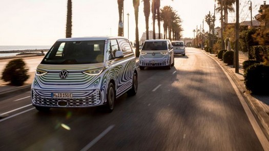 Der Elektro-Minivan Volkswagen ID.Buzz soll im Herbst in Europa auf den Markt kommen