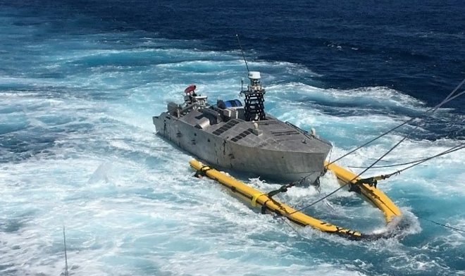 Il dragamine senza pilota UISS della Marina degli Stati Uniti ha dichiarato operativo