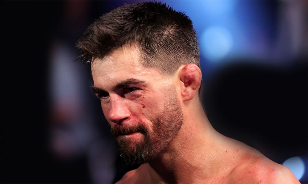 Dominick Cruz는 녹아웃 패배 후 성명을 발표했습니다.