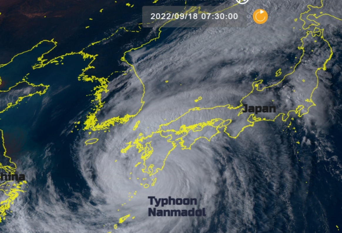 台風ムイファと台風ナンマドルが中国と日本を襲った