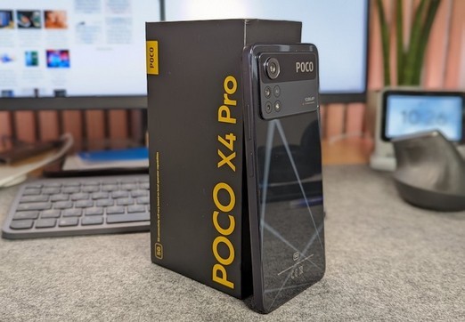 라이브 포토에서 공개된 POCO X4 Pro 디자인 및 주요 사양