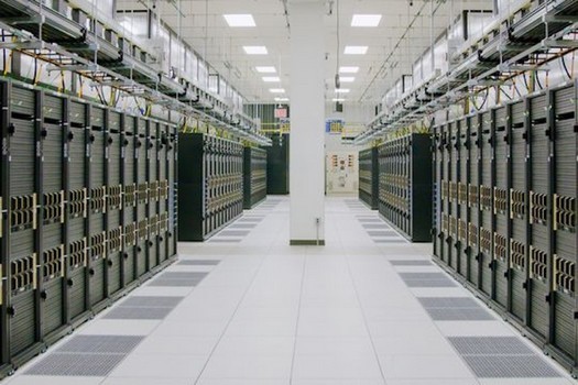 Meta a introduit un supercalculateur sur 6080 accélérateurs NVIDIA A100 - il apprendra à l'IA à penser comme une personne