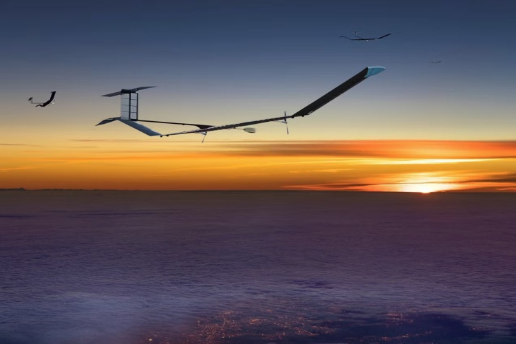 Airbus Zephyr 太陽光発電ドローンが 64 日間ノンストップで飛行した後に墜落