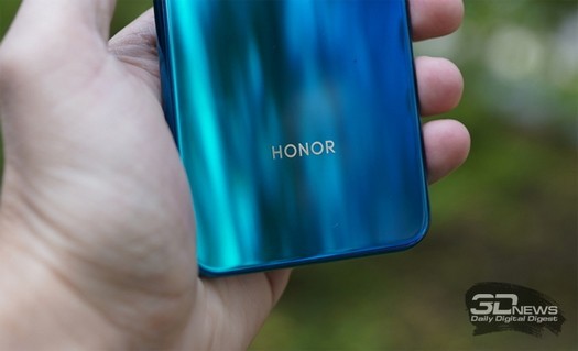 O smartphone Honor X30i receberá tela de 90 Hz e câmera de 48 megapixels