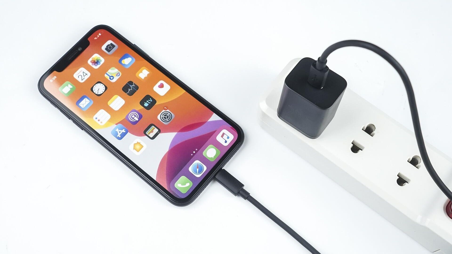 Ce qu'il ne faut pas faire lors de la recharge d'un smartphone : les principales erreurs