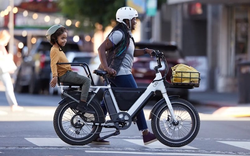 Das Dubbel Elektro-Lastenfahrrad fährt fast 130 km mit einer einzigen Ladung