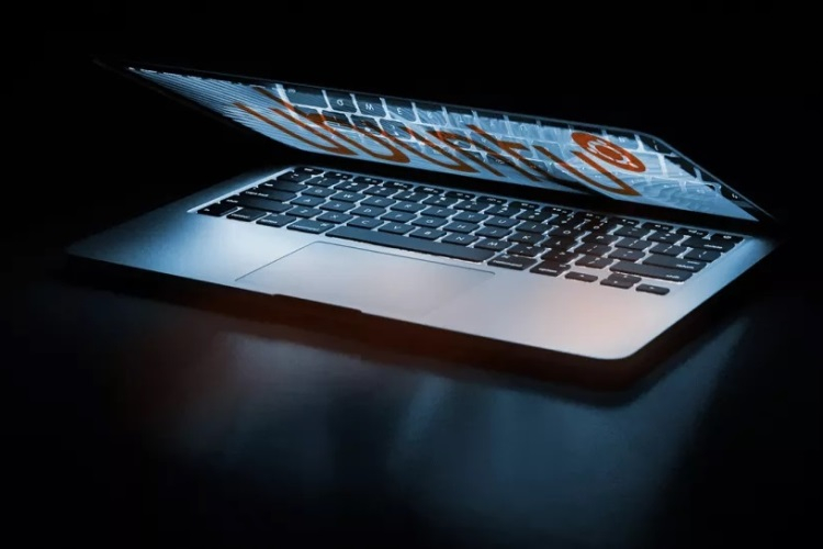 La mise à jour du noyau Linux pourrait physiquement casser l'affichage d'un ordinateur portable sur un processeur Intel