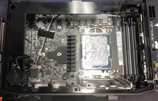Intel installa per la prima volta i mini PC NUC con processori sostituibili - NUC potrebbe ottenere il socket LGA 1700