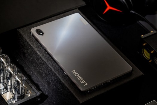 Lenovo presenterà lo smartphone da gioco Legion Y90 e il tablet Legion Y700 l'ultimo giorno d'inverno