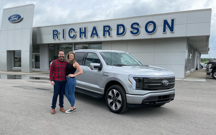 Ford F-150 elettrico consegnato al primo cliente