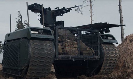 L'esercito estone ha condotto esercitazioni con la partecipazione di robot da combattimento