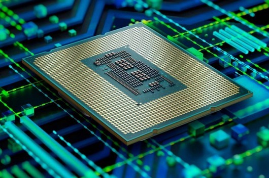 Intel hat erneut durch Vergleich von Core i9-12900K und Ryzen 9 5950X geschummelt