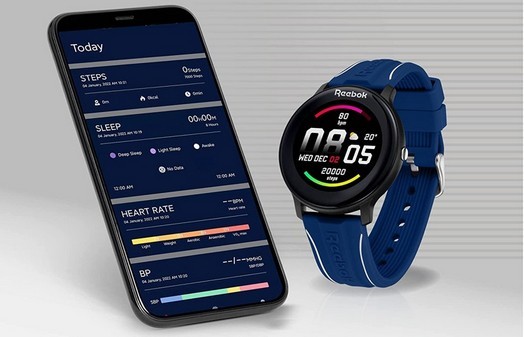 Reebokは、耐水性、血圧測定、わずか60ドルの価格で最初のスマートウォッチを発表しました