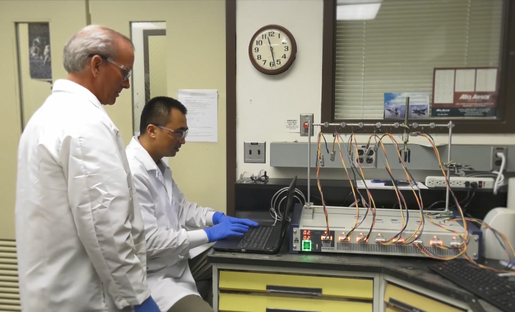 Die NASA hat eine Festkörperbatterie entwickelt, die den Lithium-Ionen-Pendants deutlich überlegen ist