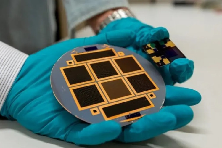 I Paesi Bassi hanno creato i primi pannelli solari al mondo con un'efficienza superiore al 30%