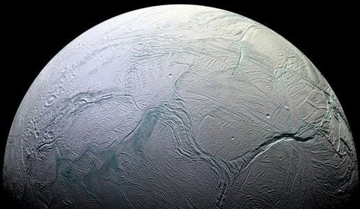 Le méthane sur l'une des lunes de Saturne peut indiquer la présence de vie, selon les scientifiques