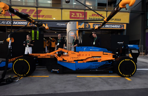 Das Formel-1-Team McLaren hat ein aus Lego gebautes Auto vorgestellt