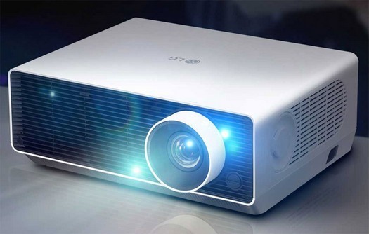 Proiettore LG ProBeam DBF510P 1200p lanciato con webOS 4.5