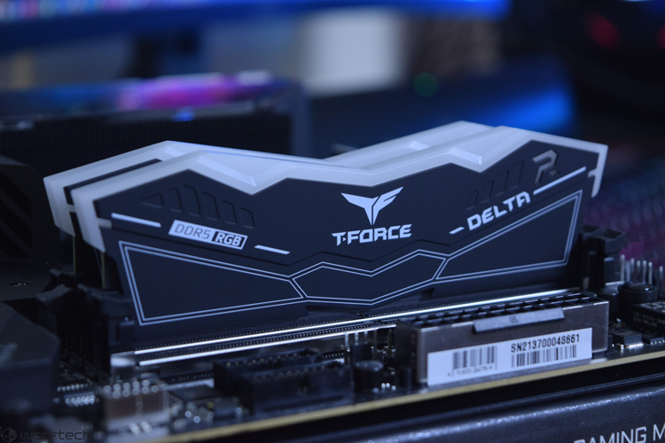TeamGroup a présenté les modules de mémoire T-Force Delta RGB DDR5