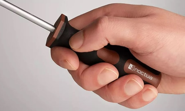 Noctua hat den perfekten Schraubendreher für die Installation von Kühlern herausgebracht