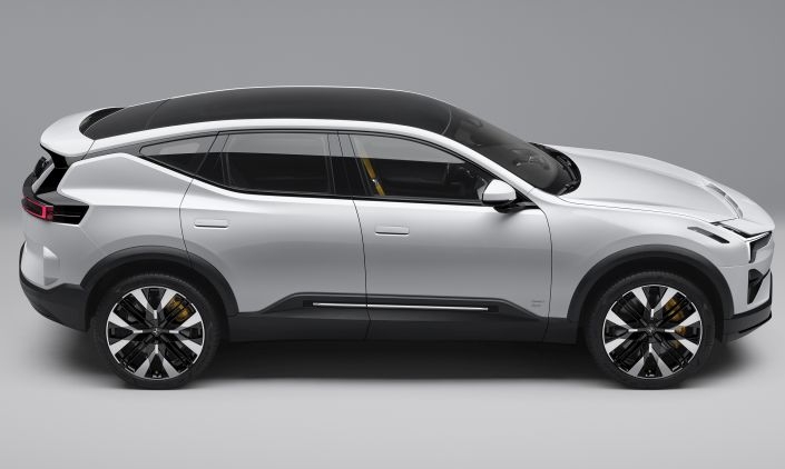 Polestar ha mostrato l'aspetto di un crossover elettrico con una riserva di carica di 600 km