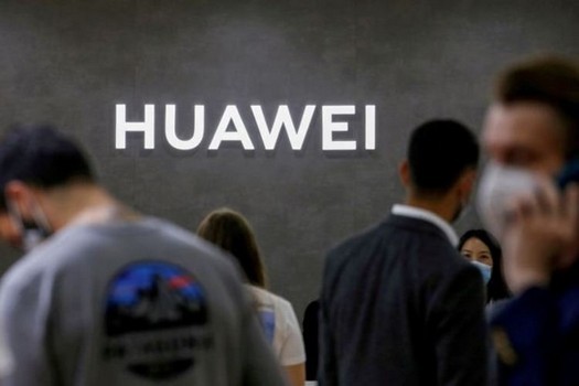 La società statunitense accusa Huawei di raccolta illegale di dati da residenti pakistani
