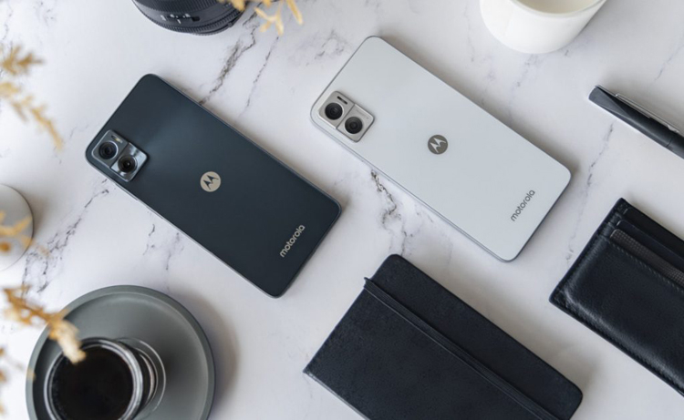 Annunciati gli smartphone Moto e22 e Moto e22i con display a 90Hz e chip Helio G37