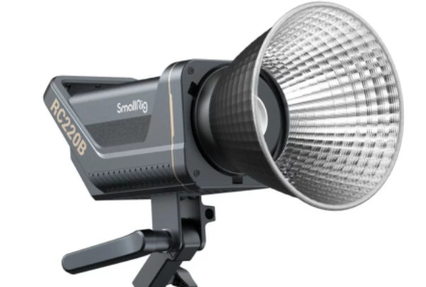 Dispositivos SmallRig RC 220 introduzidos