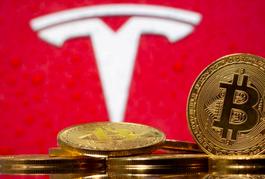 Tesla diz que possui cerca de US$ 2 bilhões em bitcoin