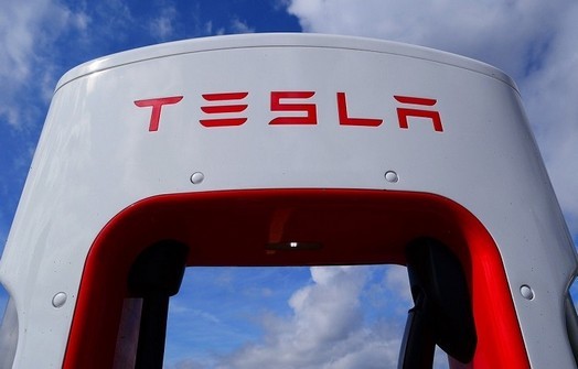 Twitter-Nutzer entschieden, dass es für Elon Musk an der Zeit war, Tesla-Aktien zu verkaufen