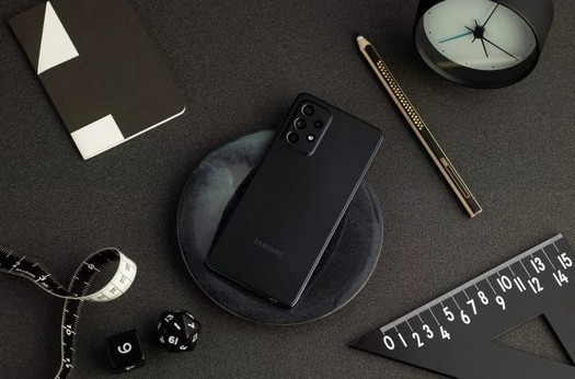 Le micrologiciel du Samsung Galaxy A52 améliore la caméra, la qualité des appels et les performances de l'écran tactile