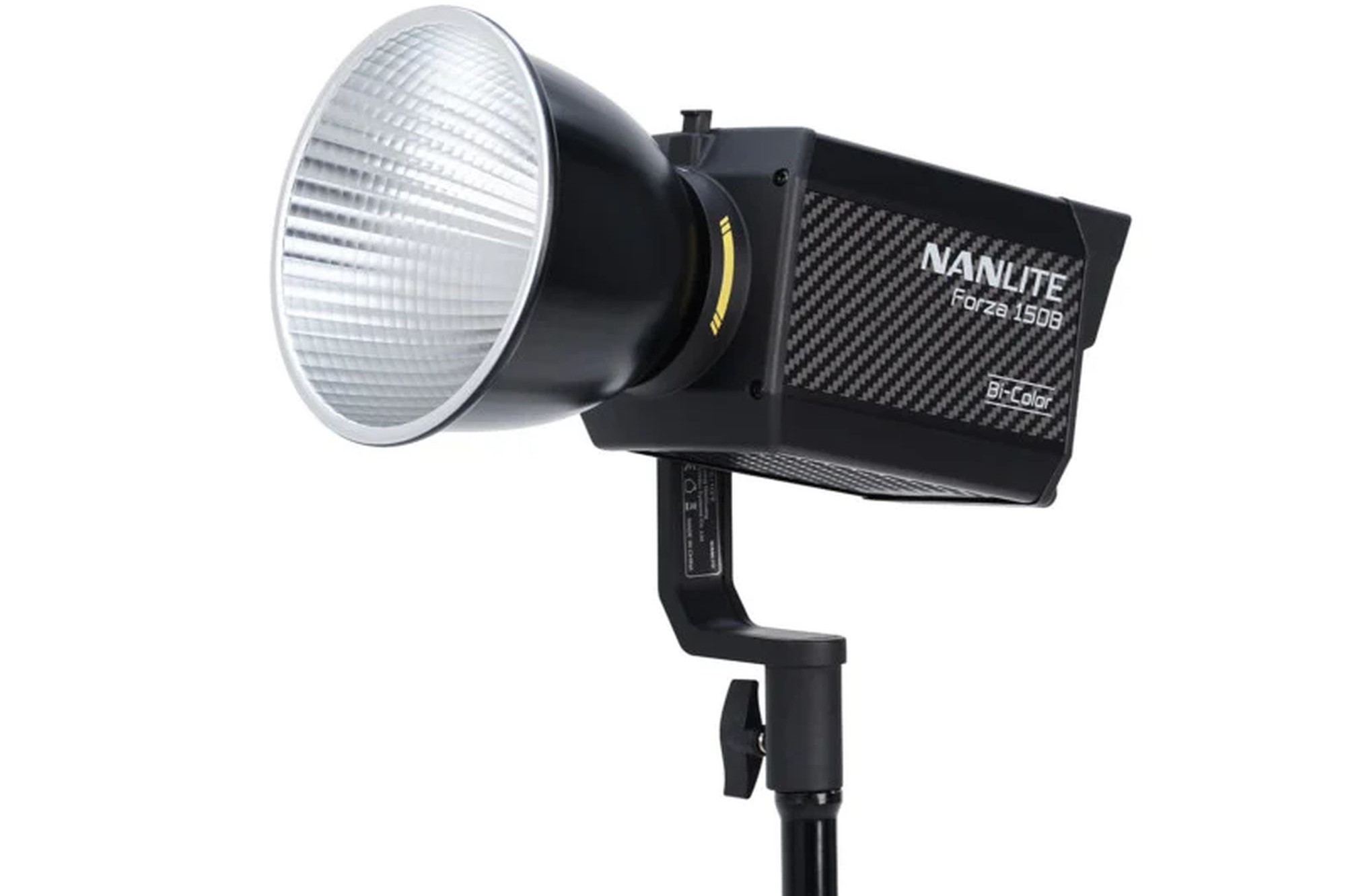 Nanlite anuncia luz compacta de dois tons Forza 150B