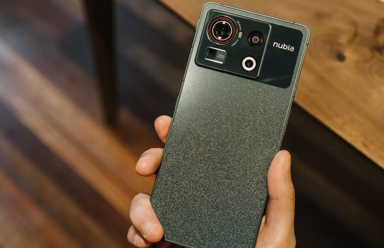 Gli smartphone della serie Nubia Z50 saranno presentati il ​​19 dicembre