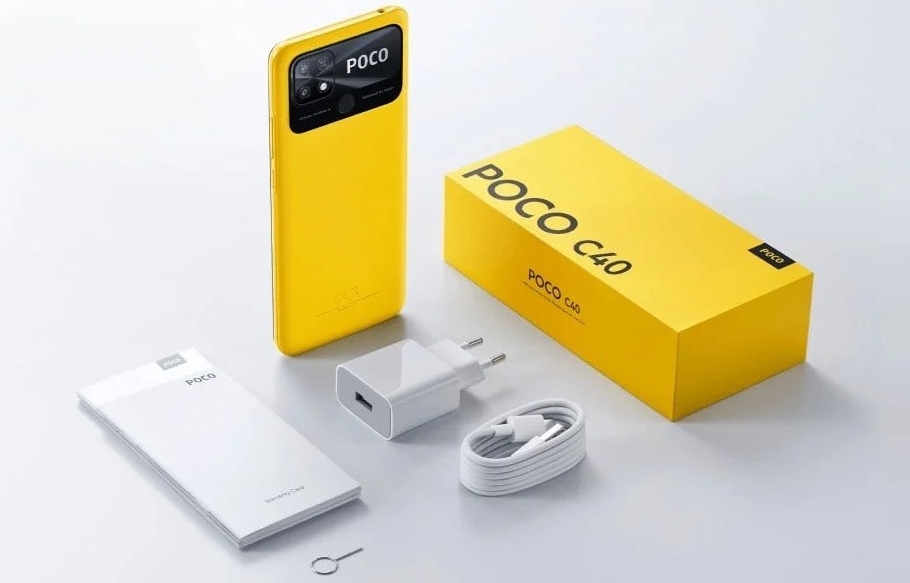 メーカーがデモンストレーションした低価格スマートフォンPOCOC40