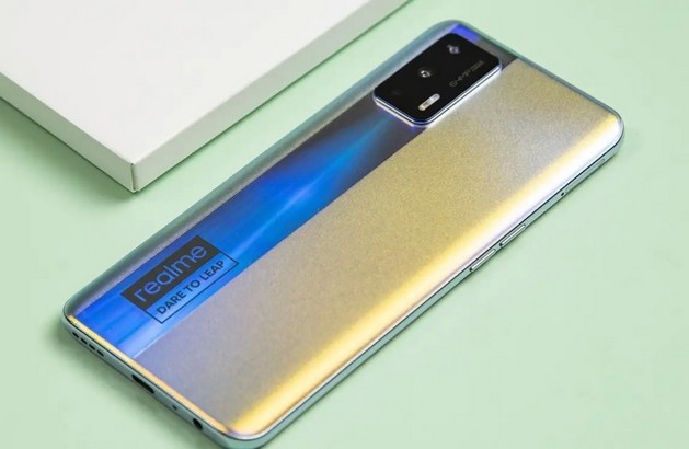 새로운 스마트 폰 Realme GT Neo Flash Edition 출시 준비 중