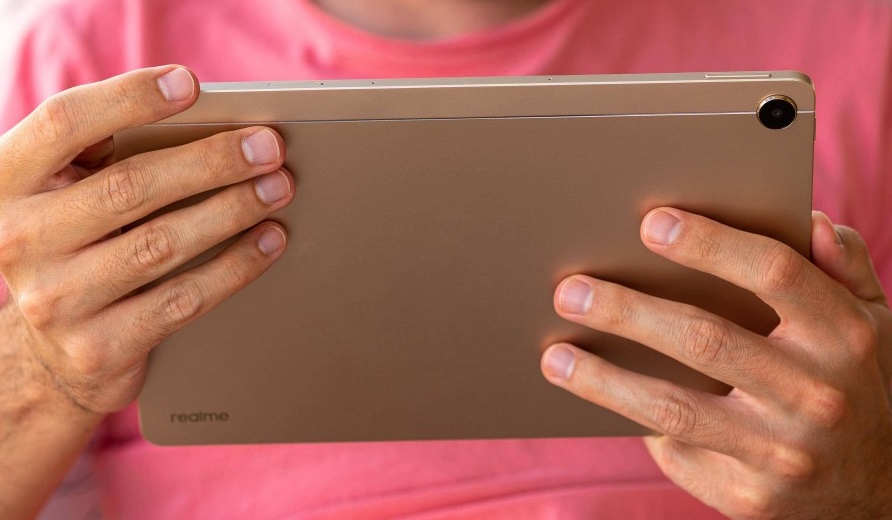 Realmeは、Snapdragon870プロセッサをベースにした新しいタブレットをリリースする予定です。