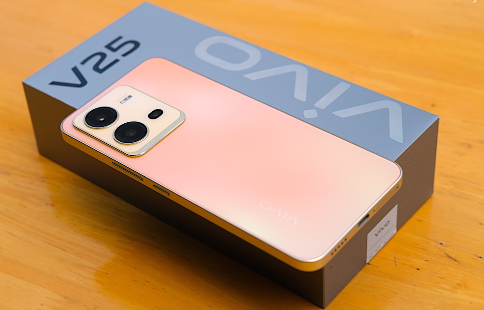 Smartphone Vivo V25 5G estreou com processador Dimensity 900