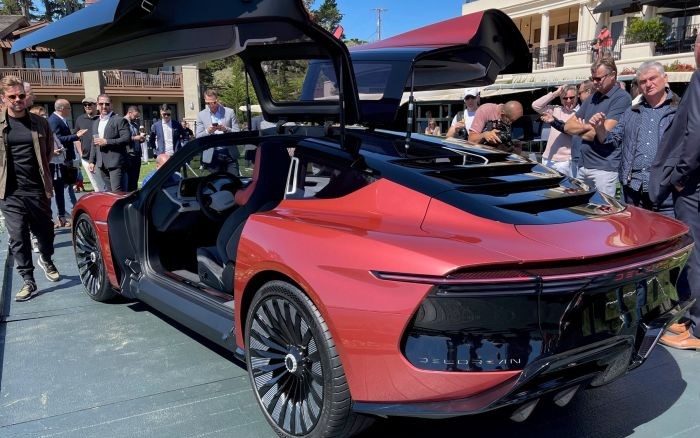 DeLorean mostrou um protótipo do carro elétrico Alpha5